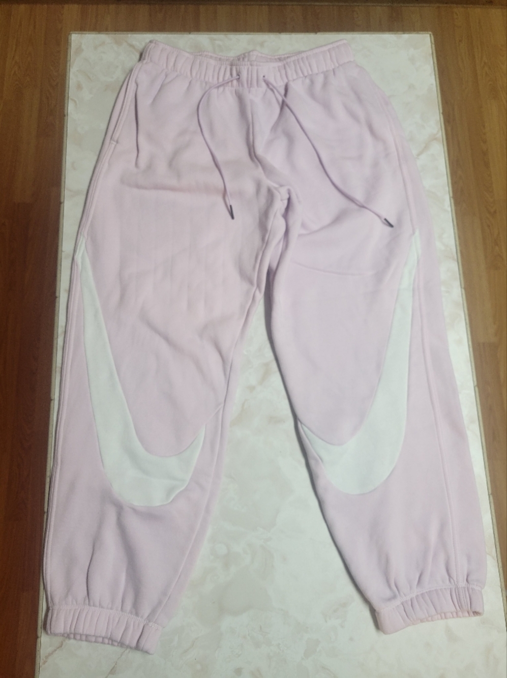 Nike Sweatpants Women’s Small Pink Fleece Joggers Swoosh Athletic Lounge Pants